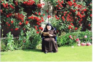 Geistliche Lesung im Garten